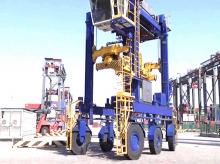 安徽淮南集装箱跨运车的操作模式有何差异