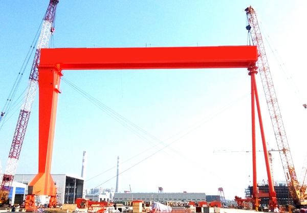 造船门座起重机和普通门式起重机的起升系统有哪些区别