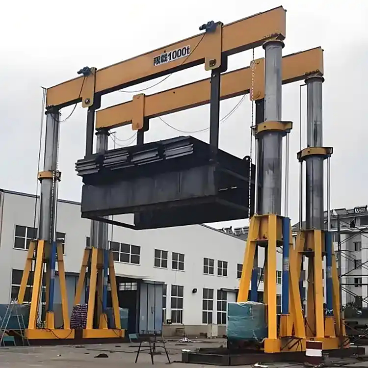 山东临沂起重机厂家液压轮胎吊的核心结构和工作原理