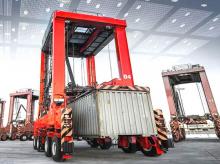 广东深圳起重机厂家集装箱跨运车减震系统与轮胎选型核心要求